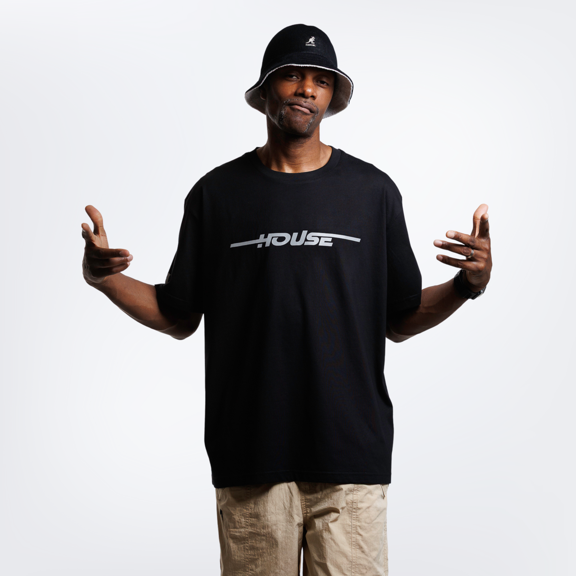  ★Regular Fit Institutional Logo T-shirt★関税込 s-l400.jpg